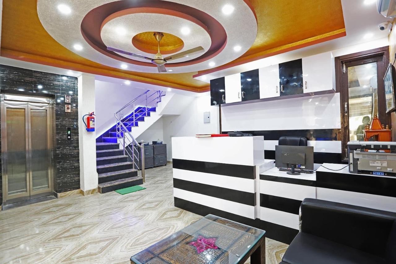 Oyo Flagship 42619 Diamond Key Hotel Delhi  Luaran gambar